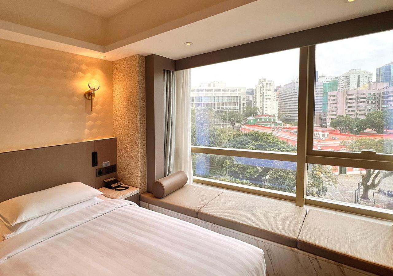 China Dragon Hotel Macau Exterior photo